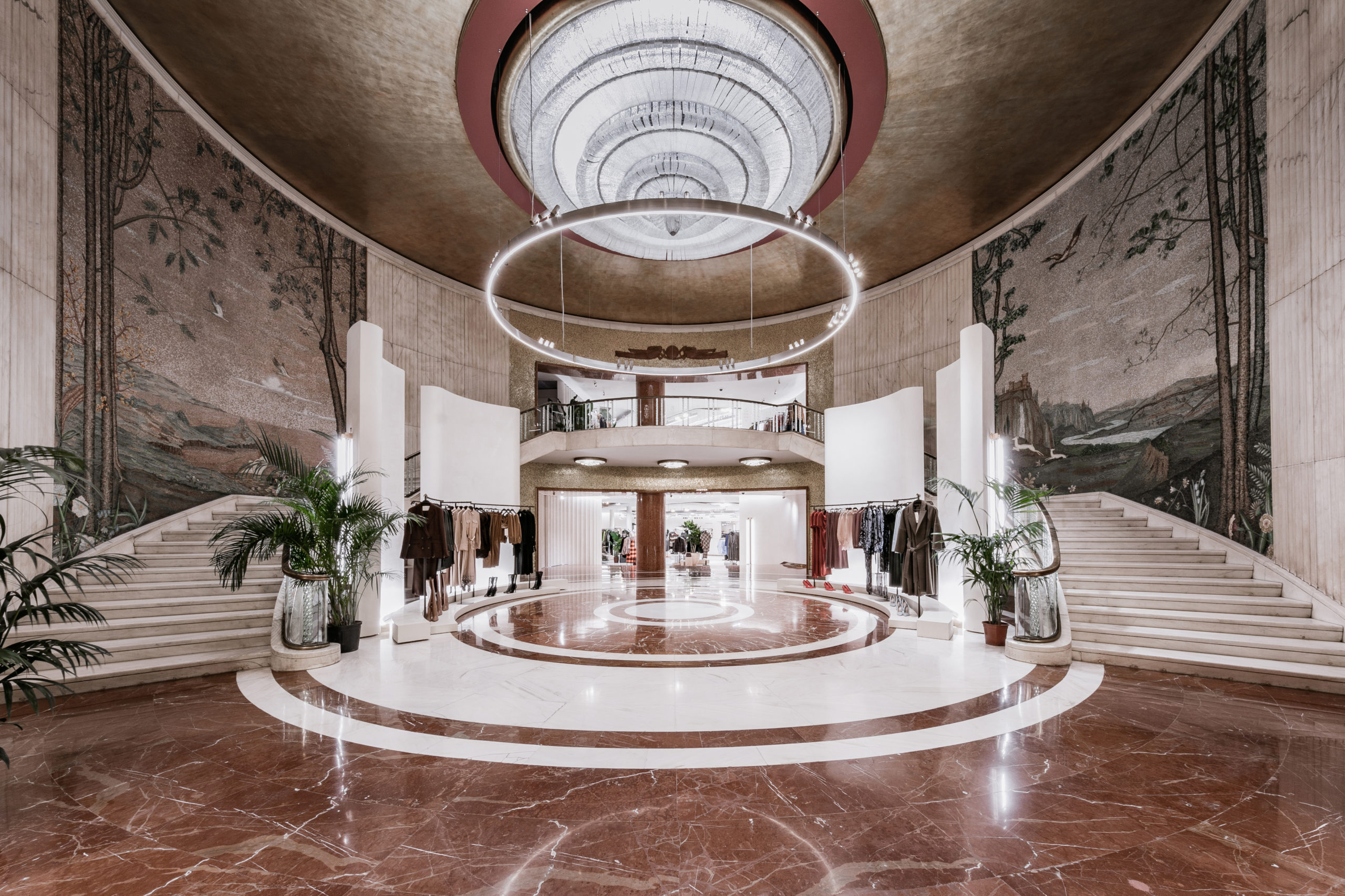 Zara double staircase