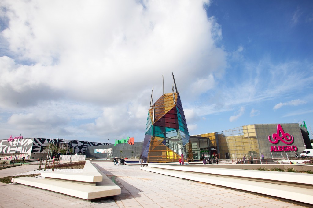 MAPIC Award Winners 2015 BEST REDEVELOPED SHOPPING CENTRE Alegro Setúbal